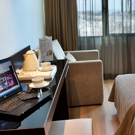 Turim Alameda Otel 4*