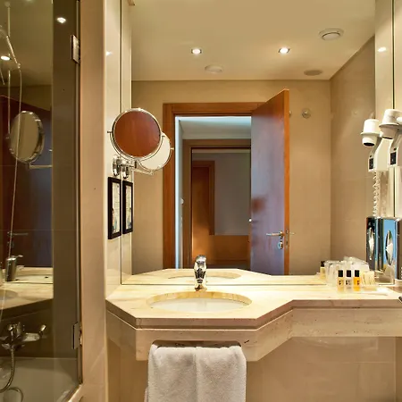 图里姆阿拉米达酒店